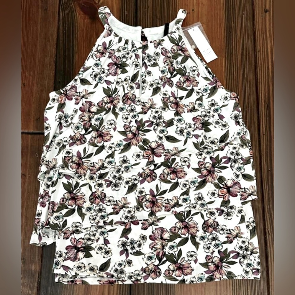White House Black Market Top